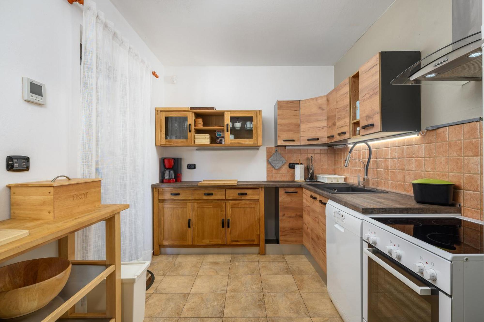 Villa Hrast Bacva Višnjan Екстериор снимка
